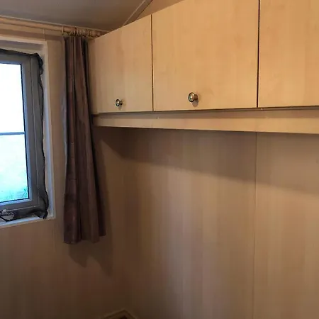 אתר קמפינג Luxe Vakantiechalet וחנינגן