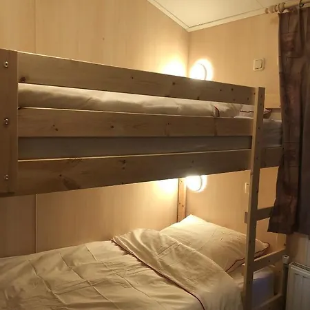 אתר קמפינג Luxe Vakantiechalet וחנינגן