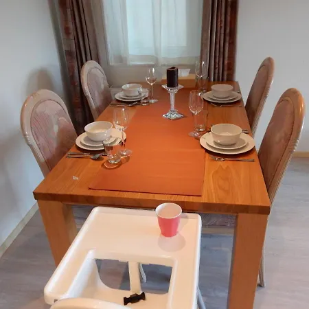 אתר קמפינג Luxe Vakantiechalet וחנינגן